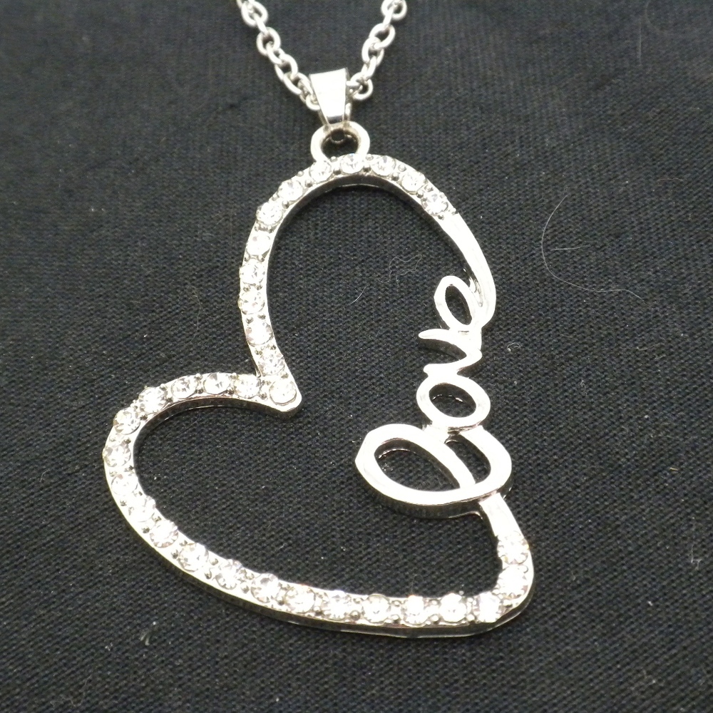 Heart Love Necklace 18-22 " necklace 2.5 heart